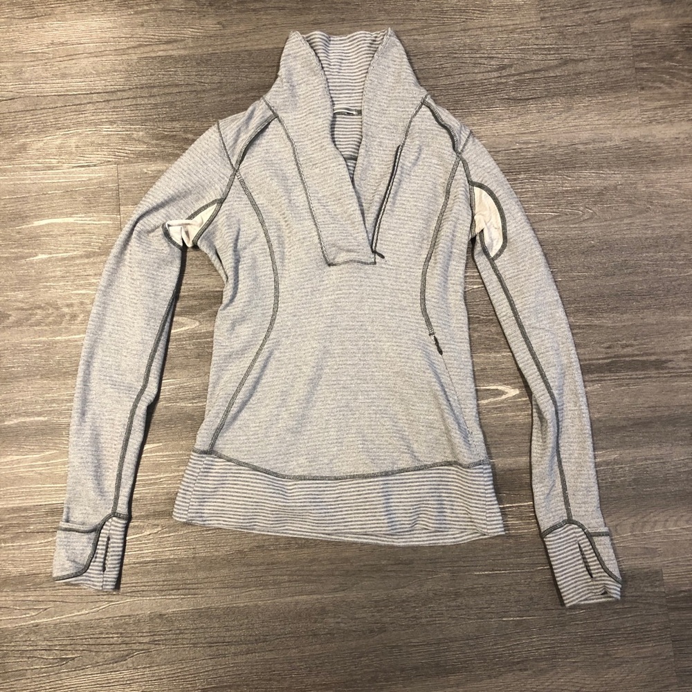 Lululemon pullover